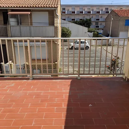Villa T3 Climatisee, 57m², 5/6 Pers, Proche Plage, Renovee, Terrasse, Parking, Quartier Anime - Fr-1-797-48 Port-la-Nouvelle