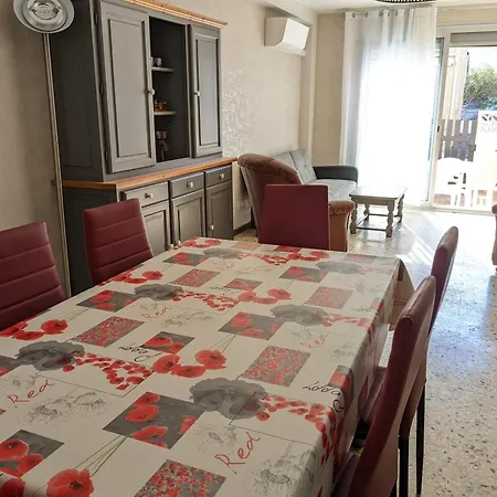 T3 Climatisee, 57m², 5/6 Pers, Proche Plage, Renovee, Terrasse, Parking, Quartier Anime - Fr-1-797-48 别墅 *